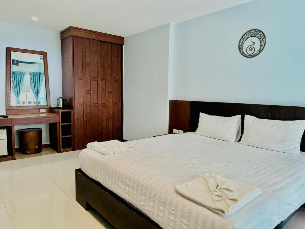 Cokoon Deva Patong Hotel Exterior photo