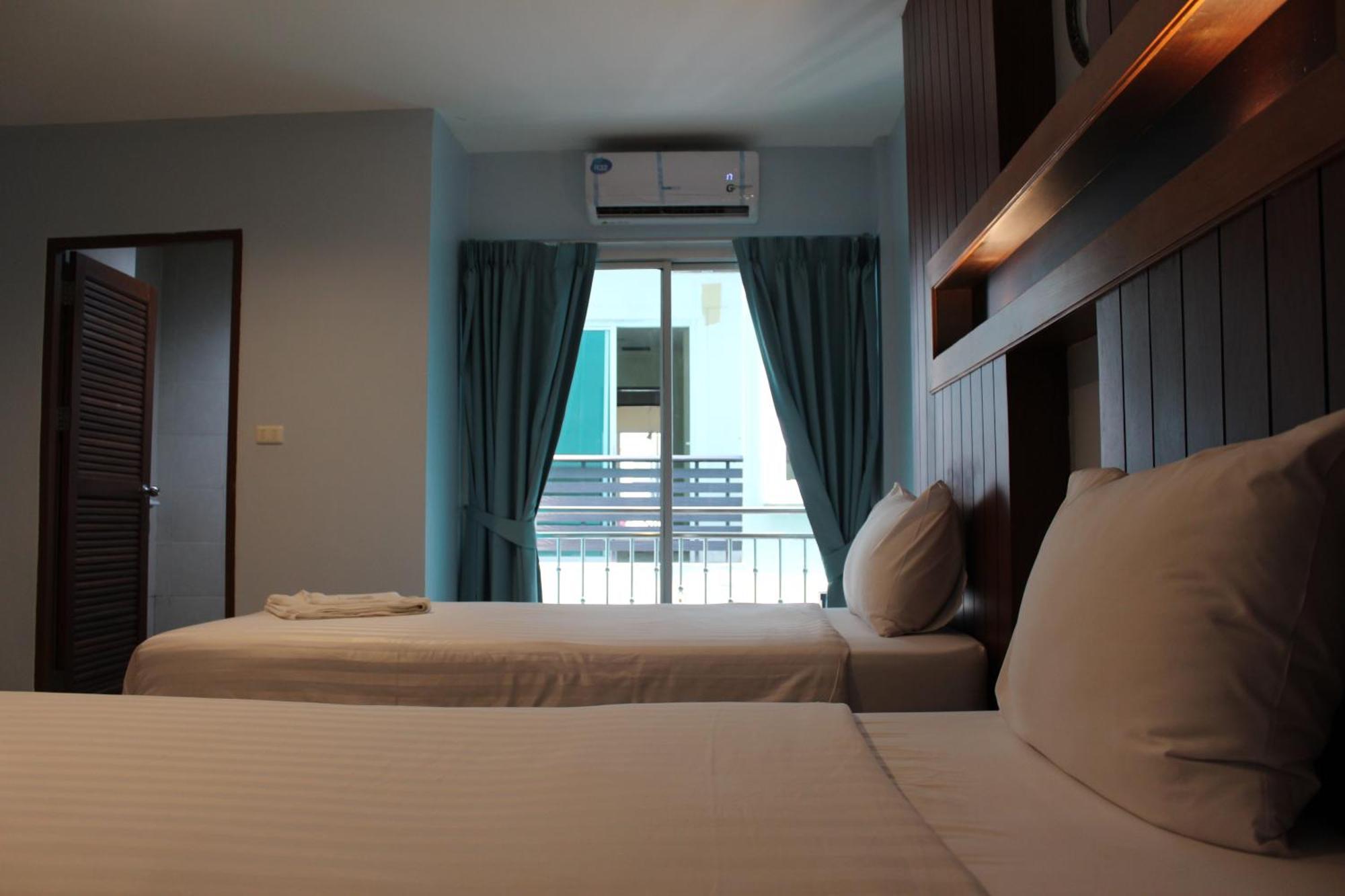 Cokoon Deva Patong Hotel Exterior photo